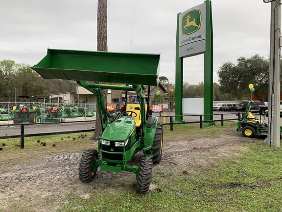 Image of John Deere 4066M equipment image 4