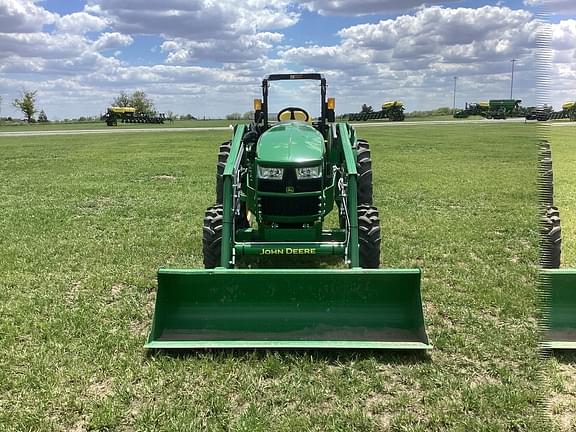 Image of John Deere 4066M equipment image 1