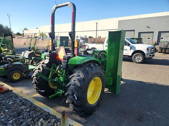 Image of John Deere 4066M equipment image 2