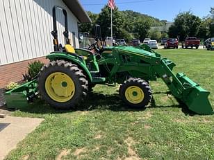 Main image John Deere 4066M 0