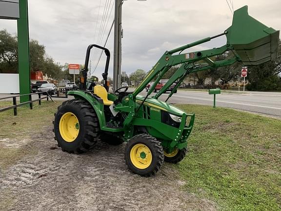 Image of John Deere 4066M equipment image 2