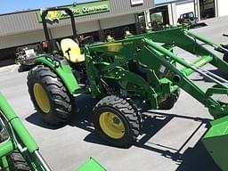 Image of John Deere 4066M Primary image