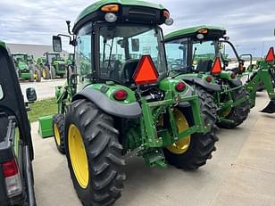 Main image John Deere 4066R 3