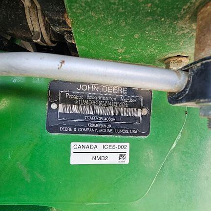 Image of John Deere 4066R equipment image 4