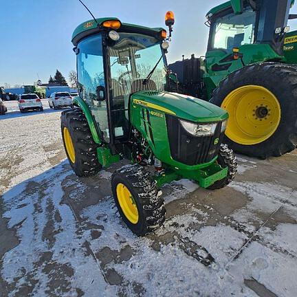 Image of John Deere 4066R equipment image 1