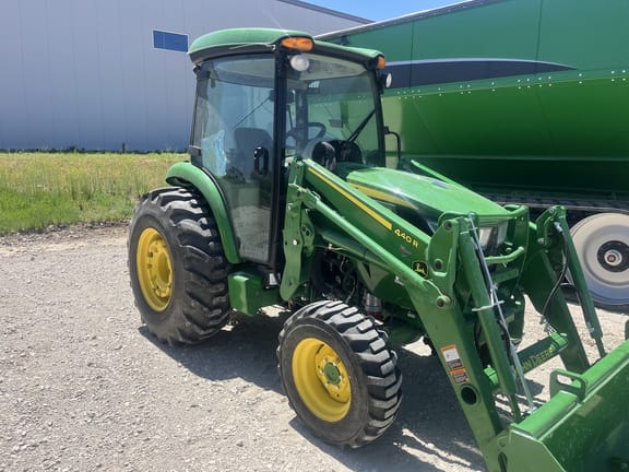 2022 John Deere 4066R Equipment Image0