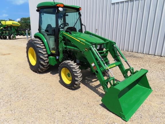 Image of John Deere 4066R equipment image 1