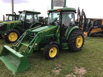 Main image John Deere 4066R