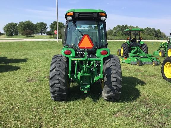 Image of John Deere 4066R equipment image 3