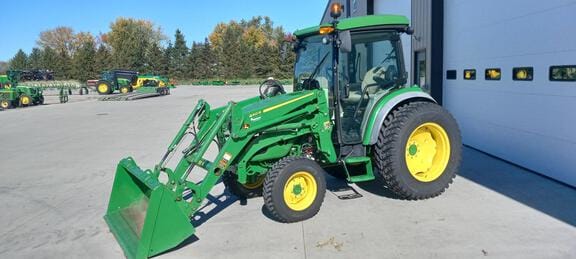 Main image John Deere 4066R
