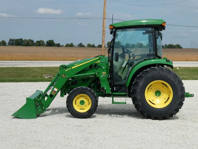 Image of John Deere 4066R equipment image 1