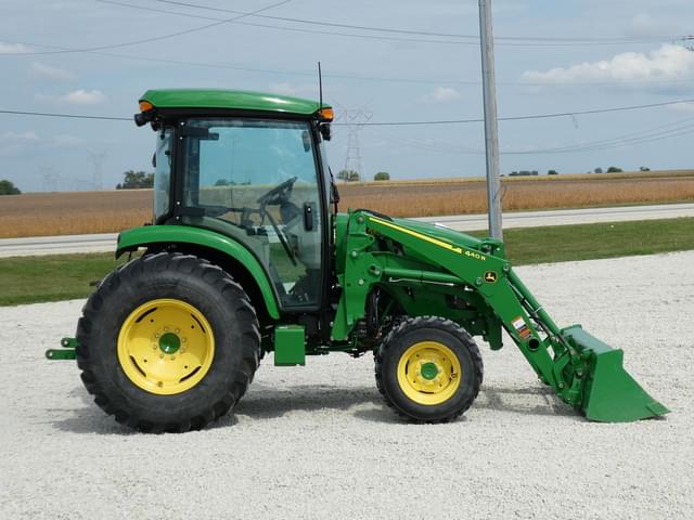 Image of John Deere 4066R equipment image 3