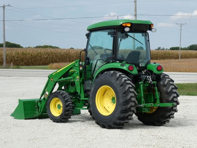 Image of John Deere 4066R equipment image 2