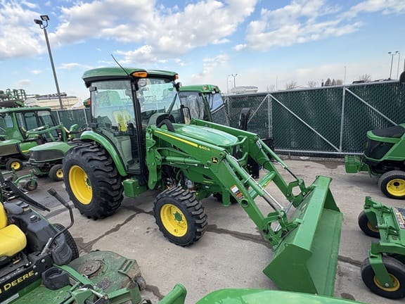 2022 John Deere 4066R Equipment Image0