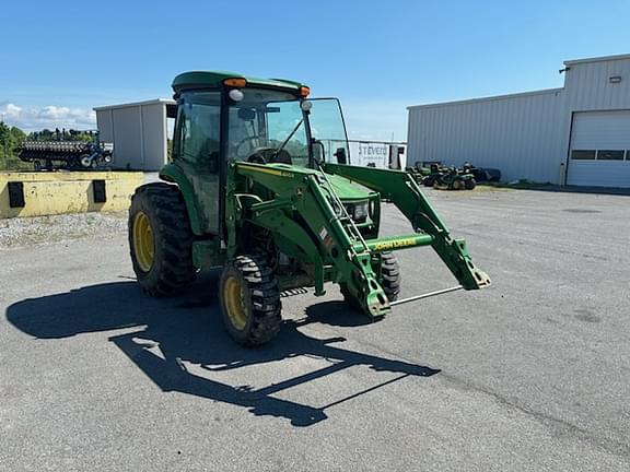 Image of John Deere 4066R equipment image 3