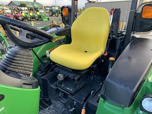 Main image John Deere 4066R 10