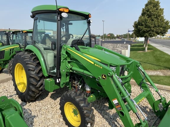 Main image John Deere 4066R