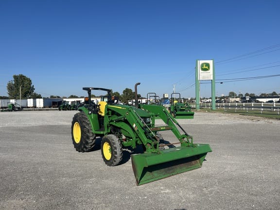 2022 John Deere 4066R Equipment Image0