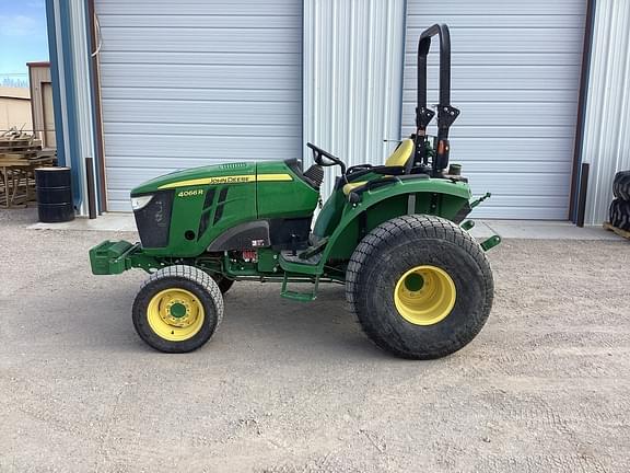Image of John Deere 4066R equipment image 1