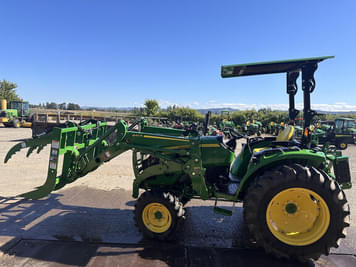 Main image John Deere 4066R