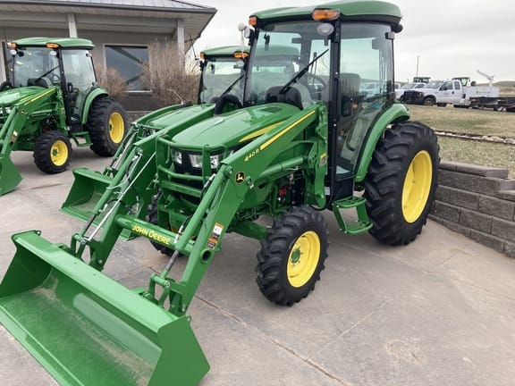 Main image John Deere 4066R