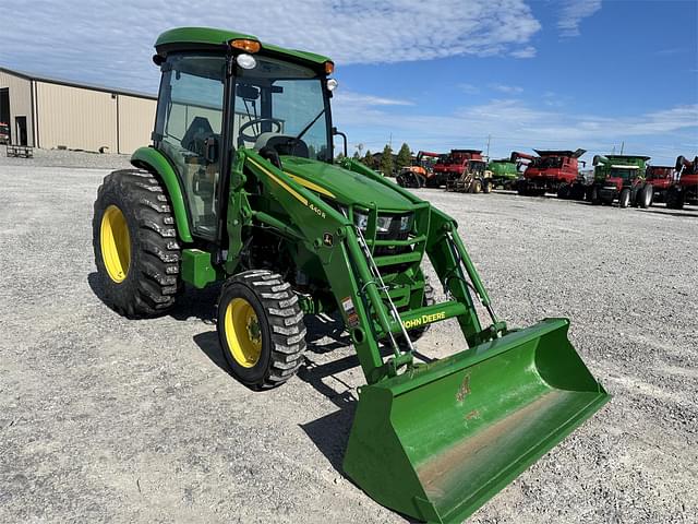 Image of John Deere 4066R equipment image 1