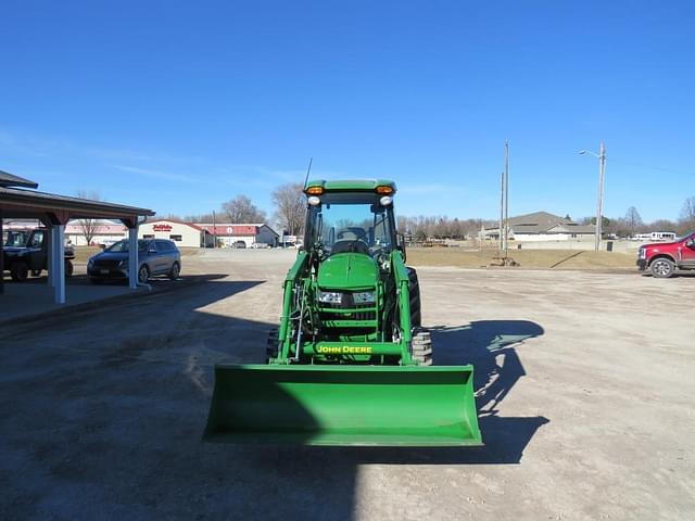 Image of John Deere 4066R equipment image 1