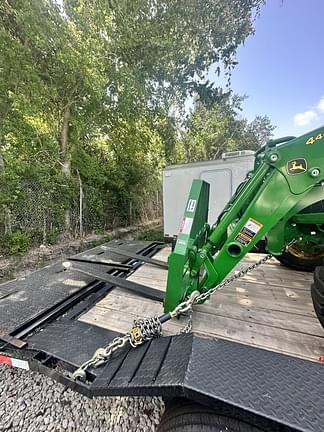 Image of John Deere 4066R equipment image 2