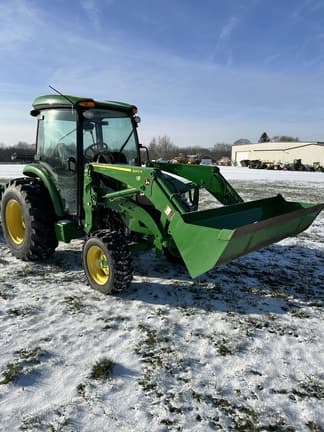 Image of John Deere 4066R equipment image 3