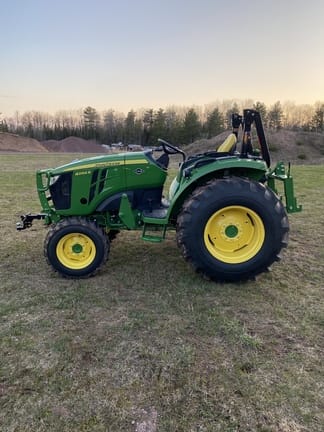 Main image John Deere 4066R