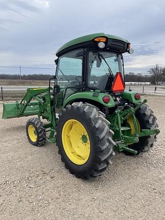 Image of John Deere 4066R equipment image 4