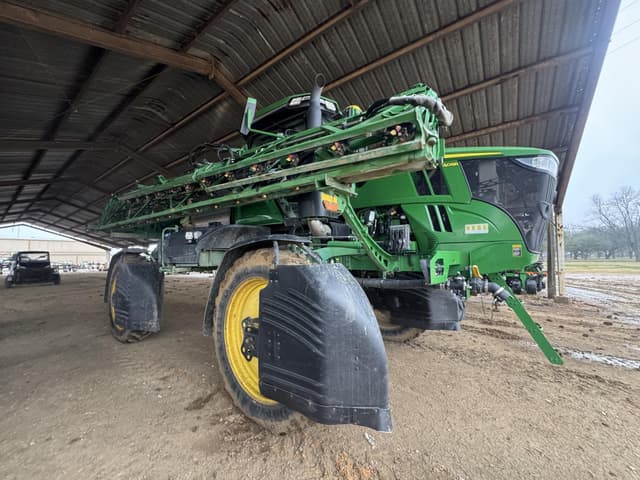 Image of John Deere 408R equipment image 4