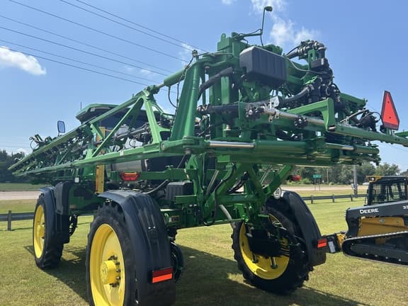 Image of John Deere 408R equipment image 4