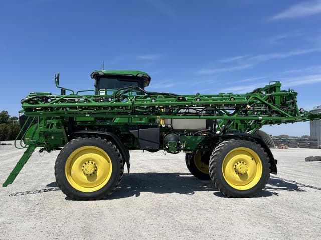Image of John Deere 408R equipment image 2
