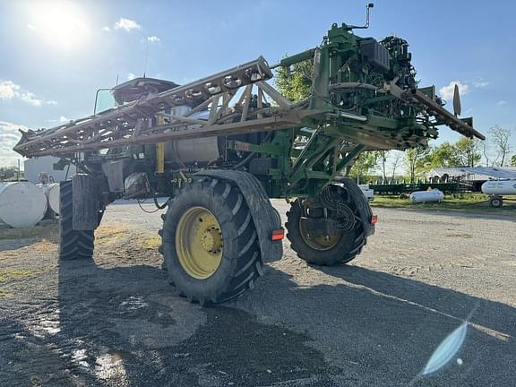 Image of John Deere 408R equipment image 4