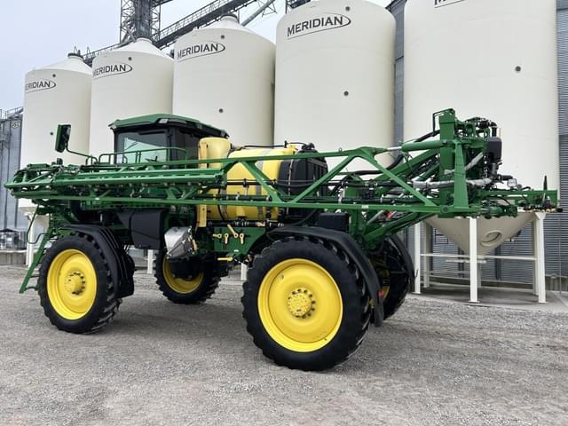 Image of John Deere 408R equipment image 4