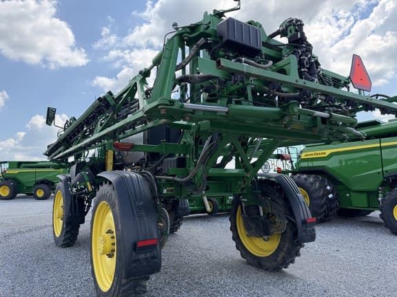 Image of John Deere 408R equipment image 4