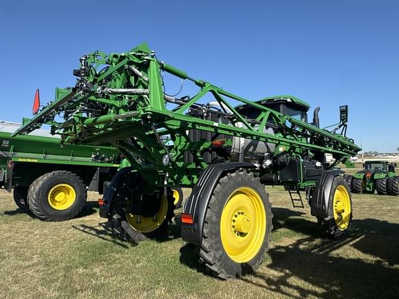 Image of John Deere 408R equipment image 3