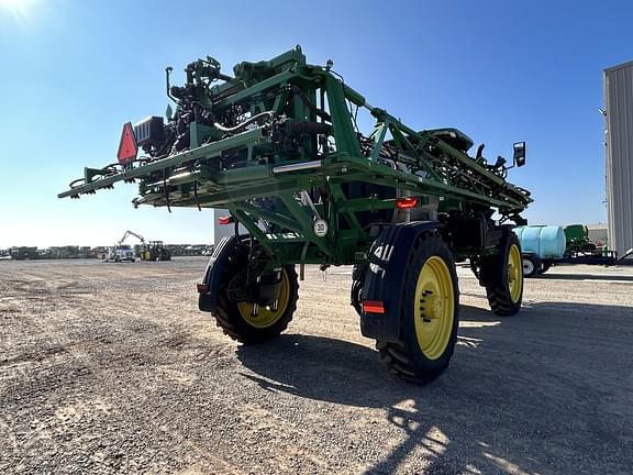 Image of John Deere 408R equipment image 4