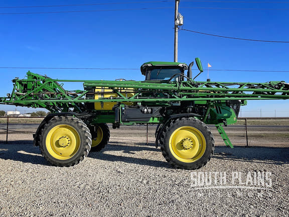 Image of John Deere 408R equipment image 1