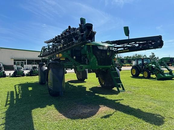 Image of John Deere 408R equipment image 4
