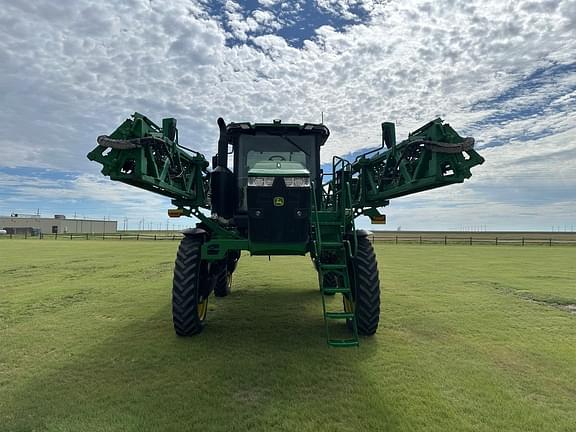 Image of John Deere 408R equipment image 4