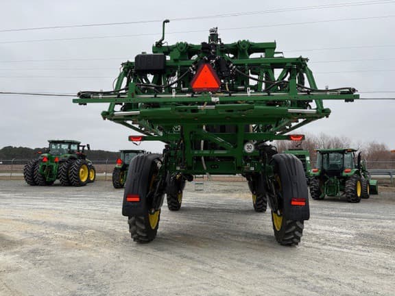 Image of John Deere 408R equipment image 4