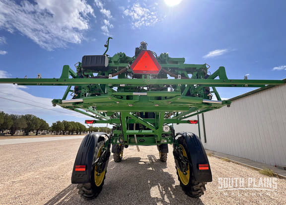 Image of John Deere 408R equipment image 3