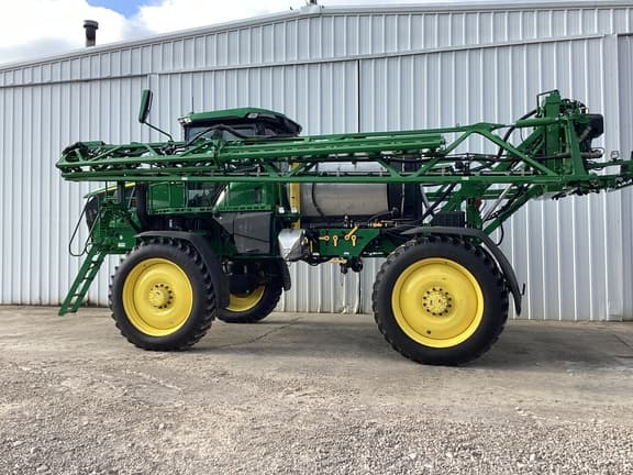 Image of John Deere 408R equipment image 3