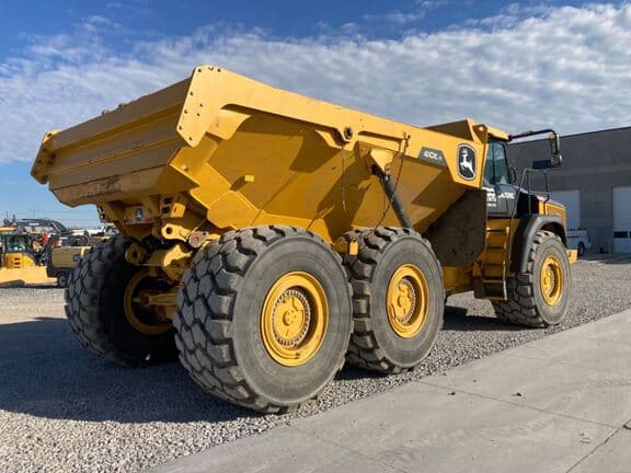 Image of John Deere 410E II equipment image 2