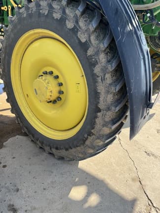Image of John Deere 410R equipment image 2
