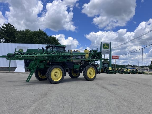 Image of John Deere 410R Primary image