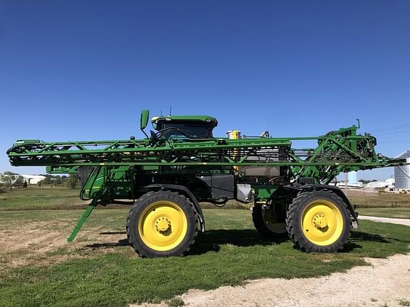 Main image John Deere 410R 4
