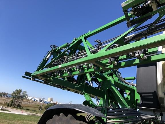 Main image John Deere 410R 16
